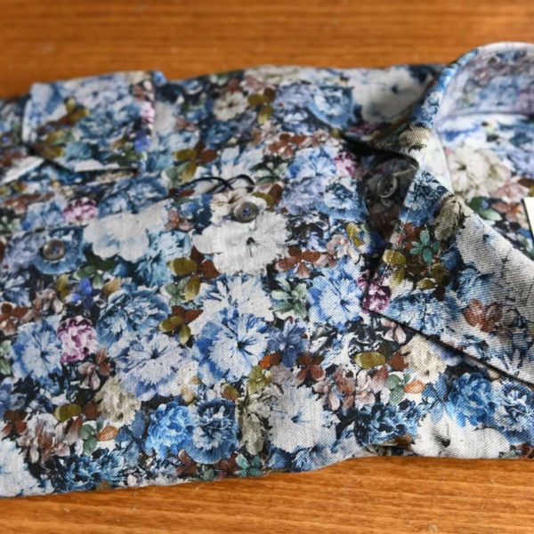 Giordano cotton shirt with colourful flowers on pale blue