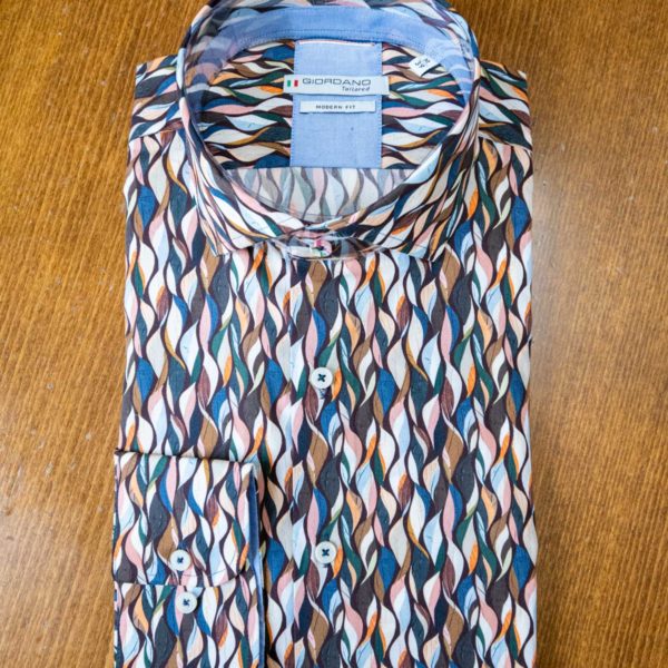 Giordano cotton shirt with autumn leaves design in a vertical stripe.