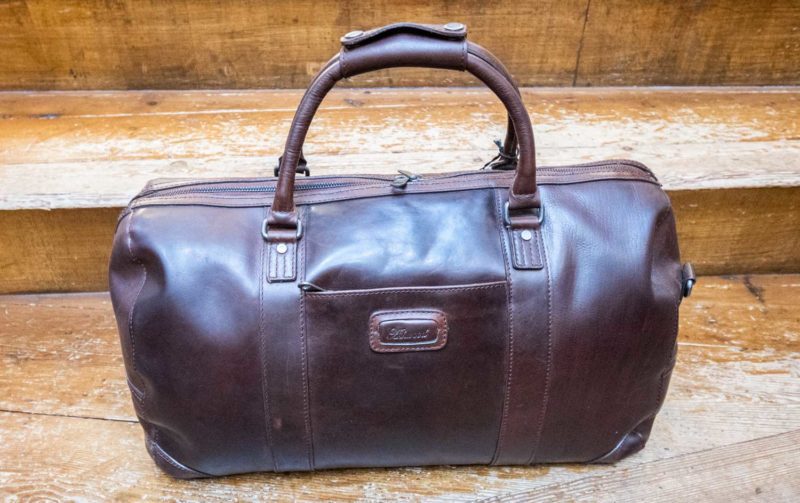 Ashwood leather holdall in tan soft luxurious leather.