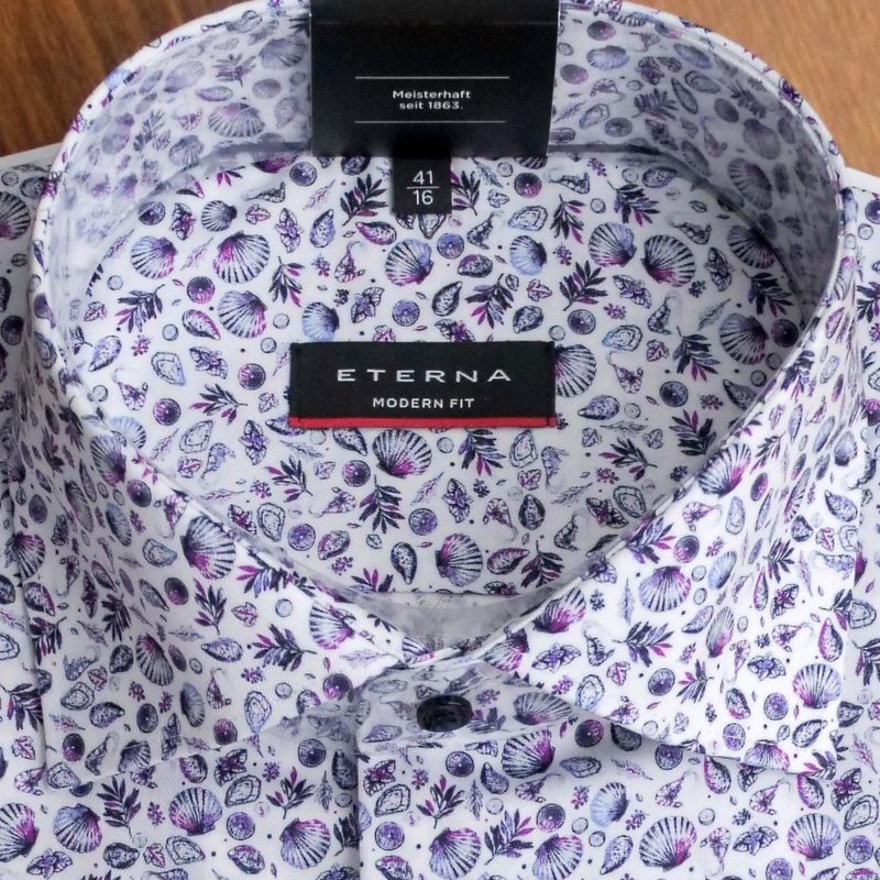 Eterna shirt with small purple shells on white