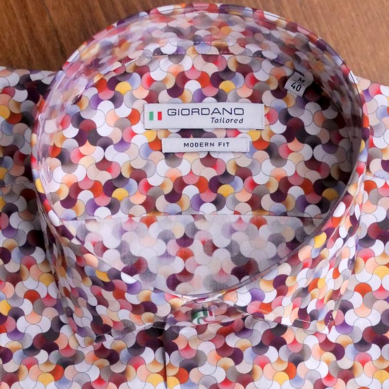 Giordano shirt with multicoloured linked circles on white