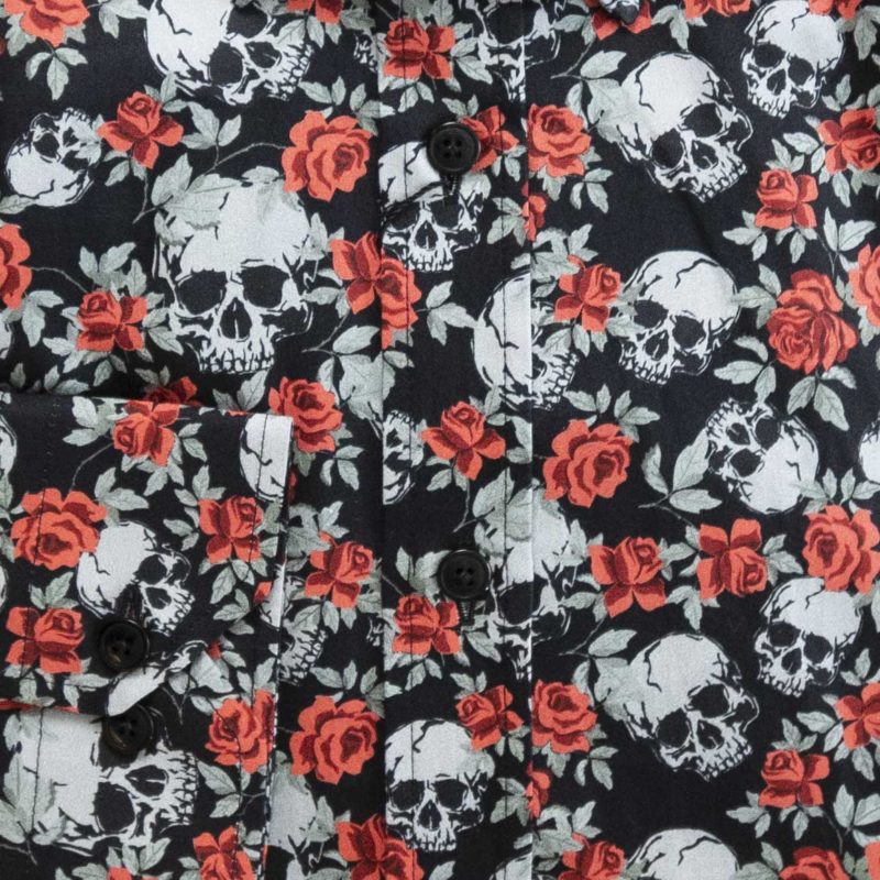 Gabucci shirt with red roses and grey skulls on black