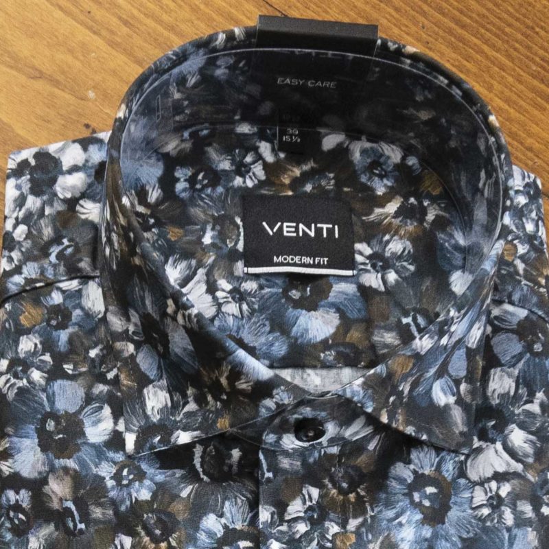 Venti shirt with blue and brown foliage