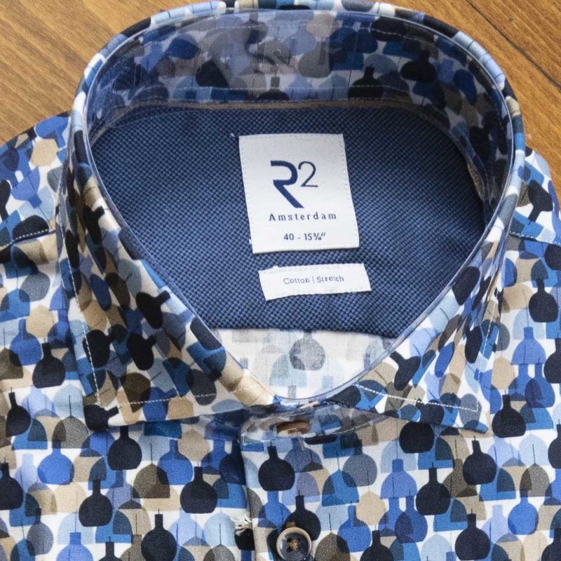 R2 shirt with blue, black and tan lamp design