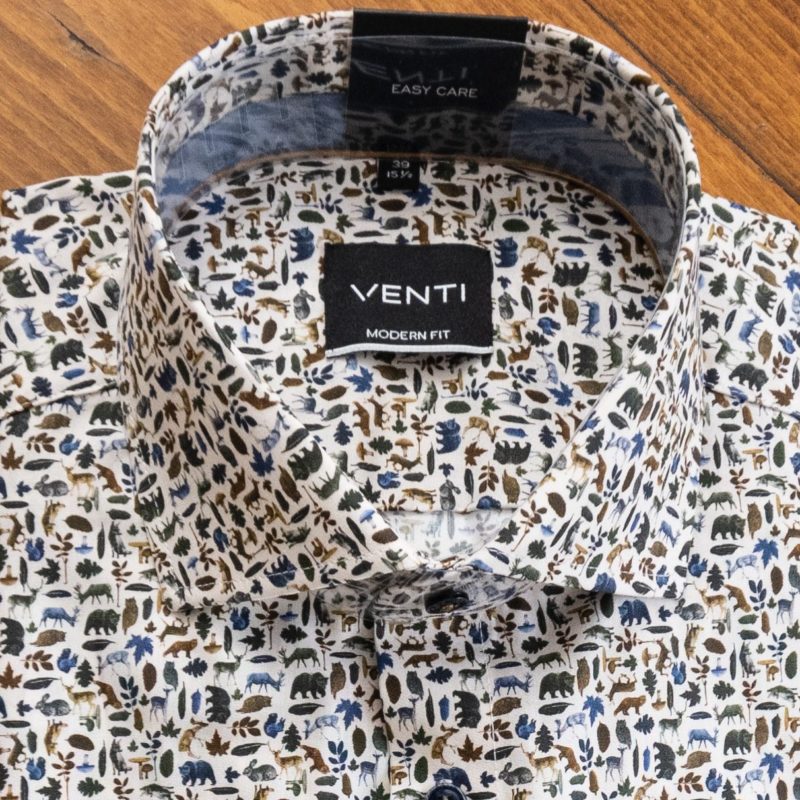 Venti shirt with tiny animals and fish in blues and browns on white