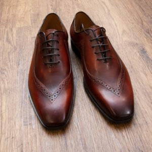 Lacuzzo, brown leather semi-brogue lace up.