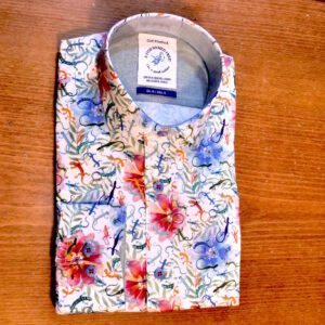 A Fish Named Fred white shirt with coral lizards and brightly coloured foliage, grey lining