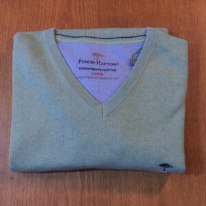 Fynch-Hatton v neck in sage green premium cotton, great for spring and summer evenings