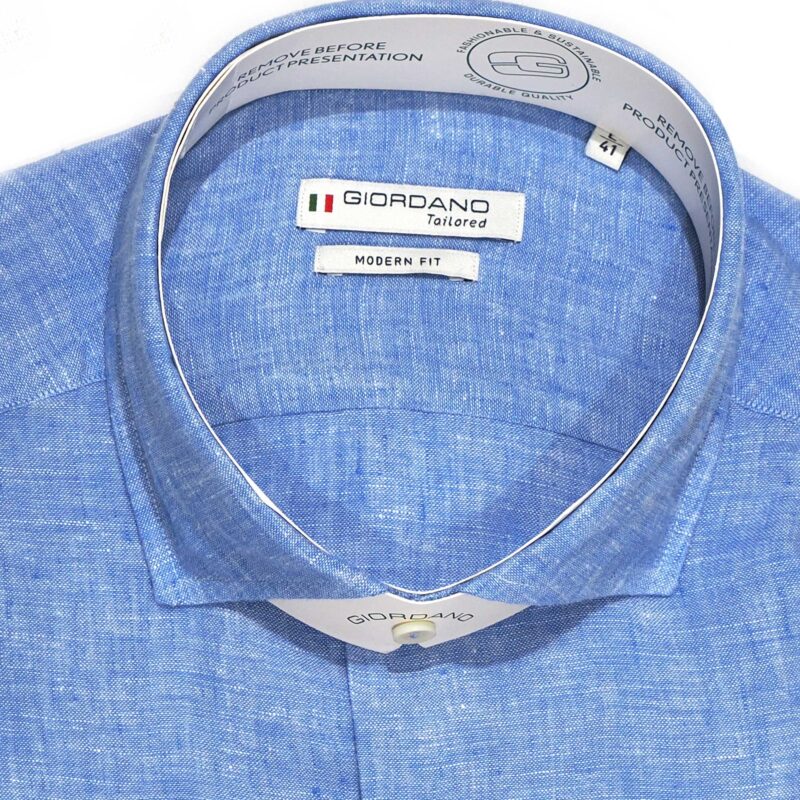 Giordano blue short sleeved shirt from Gabucci Bath.