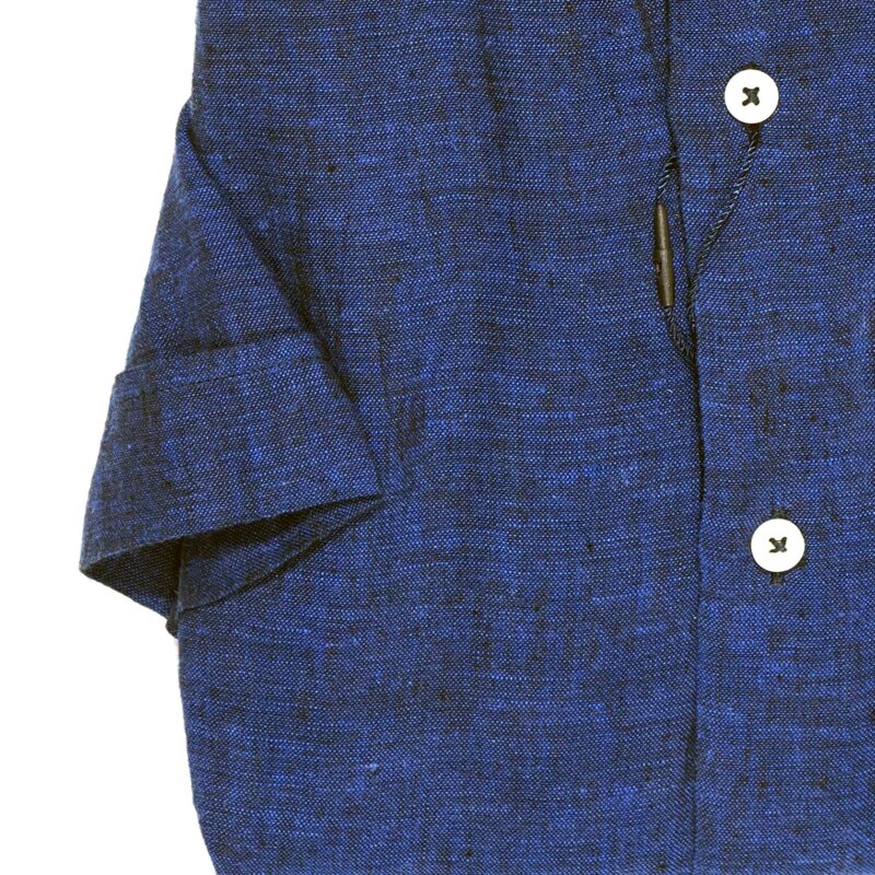 Giordano dark blue short sleeved shirt from Gabucci Bath.