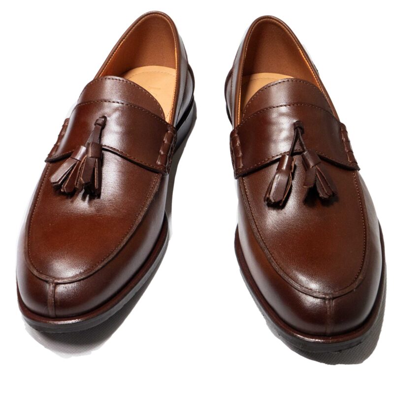 Lacuzzo, brown leather slip on with tassels from Gabucci Bath