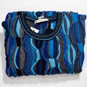 Lorenzoni jumper with classic 3d design in shades of blue, luxury Italian knitwear, beautifully designed and made. From Gabucci Bath.