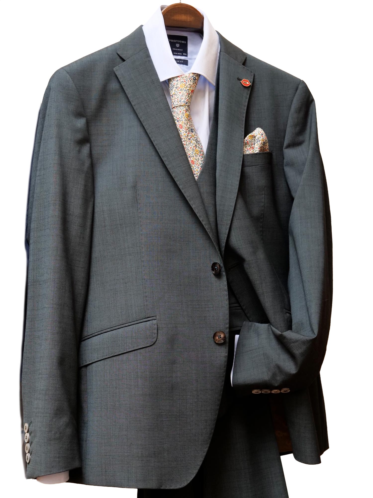 Lightweight suits for summer 26 at Gabucci Menswear Bath